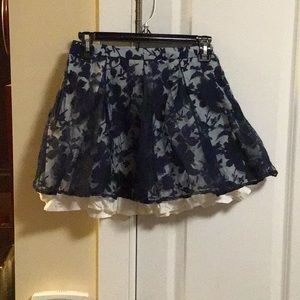 Ladies cute blue and white frilly skirt